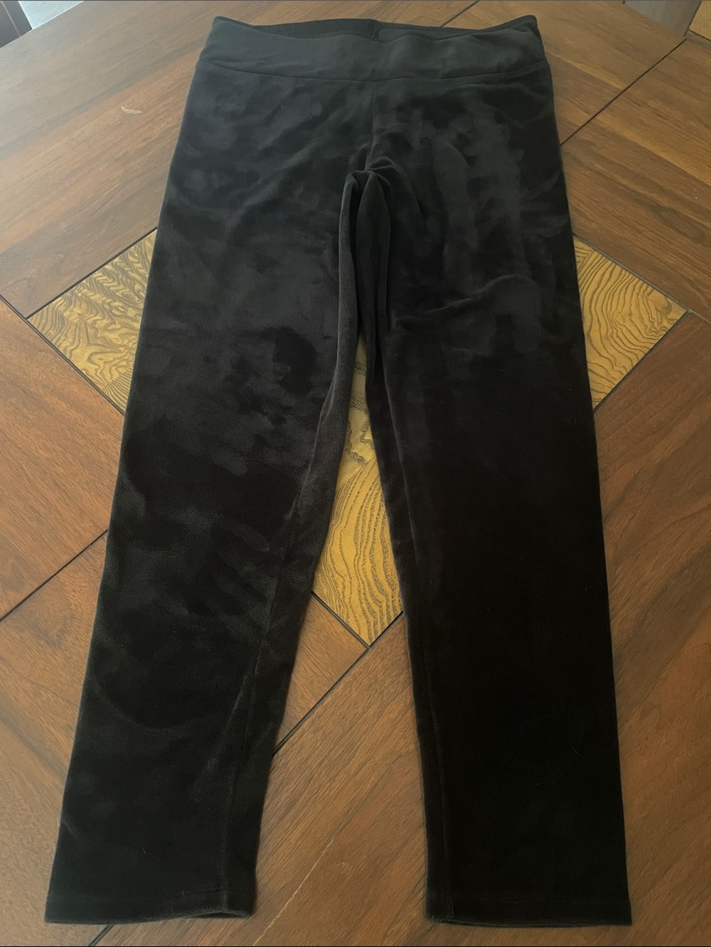 Cuddl Duds Black Velvet-Look Leggings M88